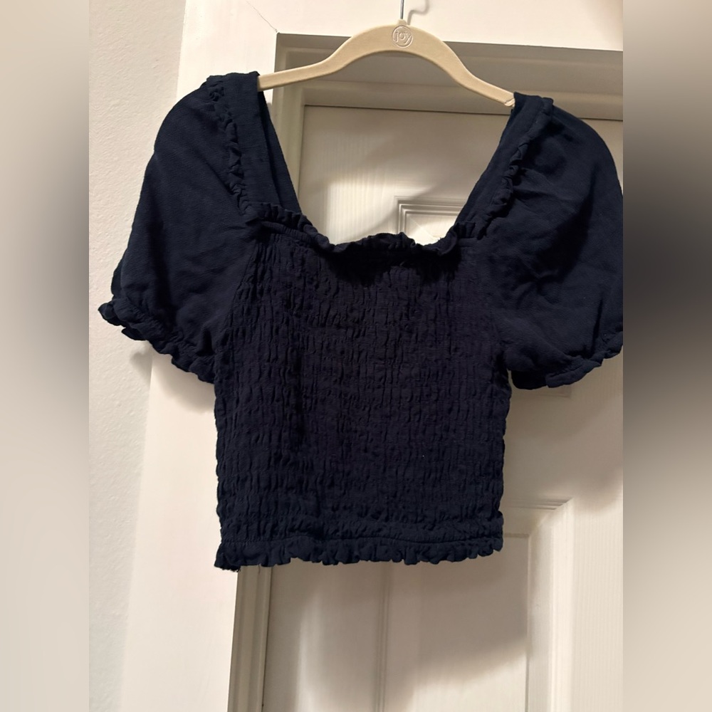 Monteau Los Angeles Navy Smocked Crop Top - Picture 2 of 6